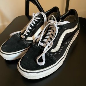 Black Vans Old Skool